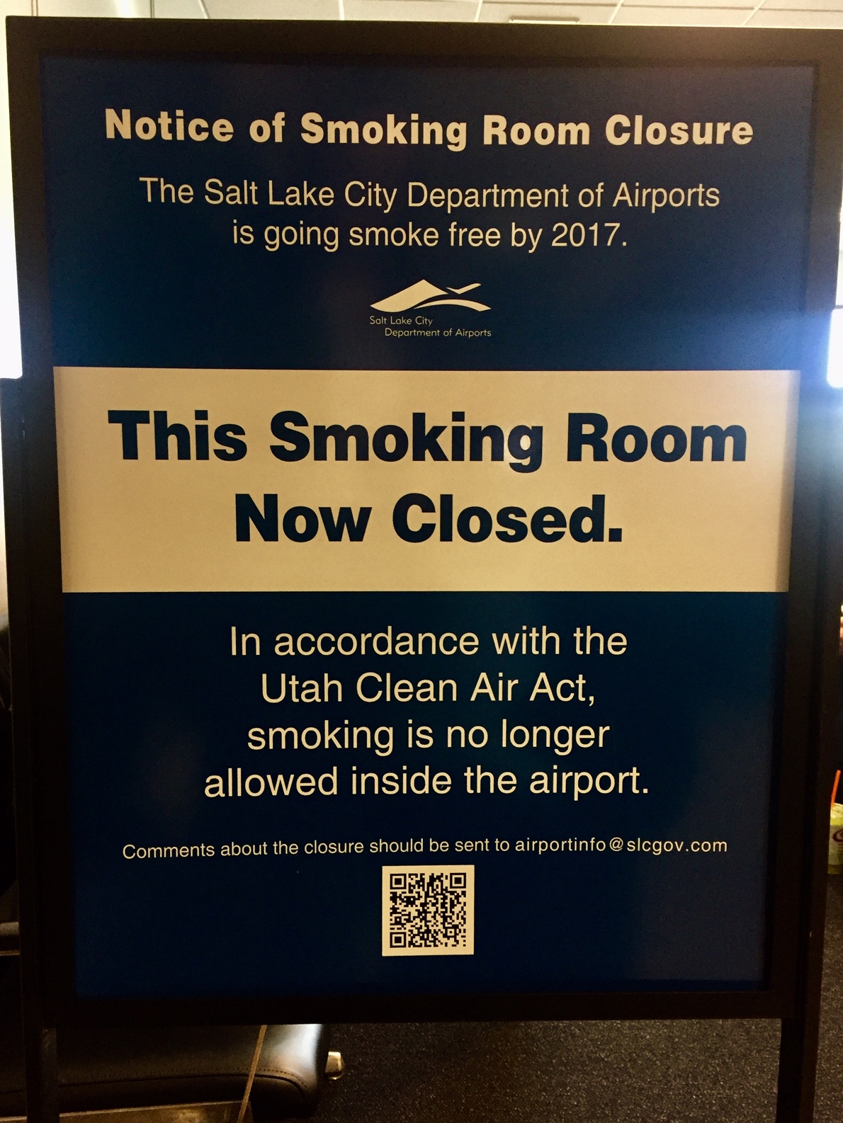 Sign announcing closure of Salt Lake City Smoking room