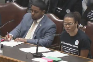 Onjewel Smith delivers testimony in support of smokefree air in Louisiana.